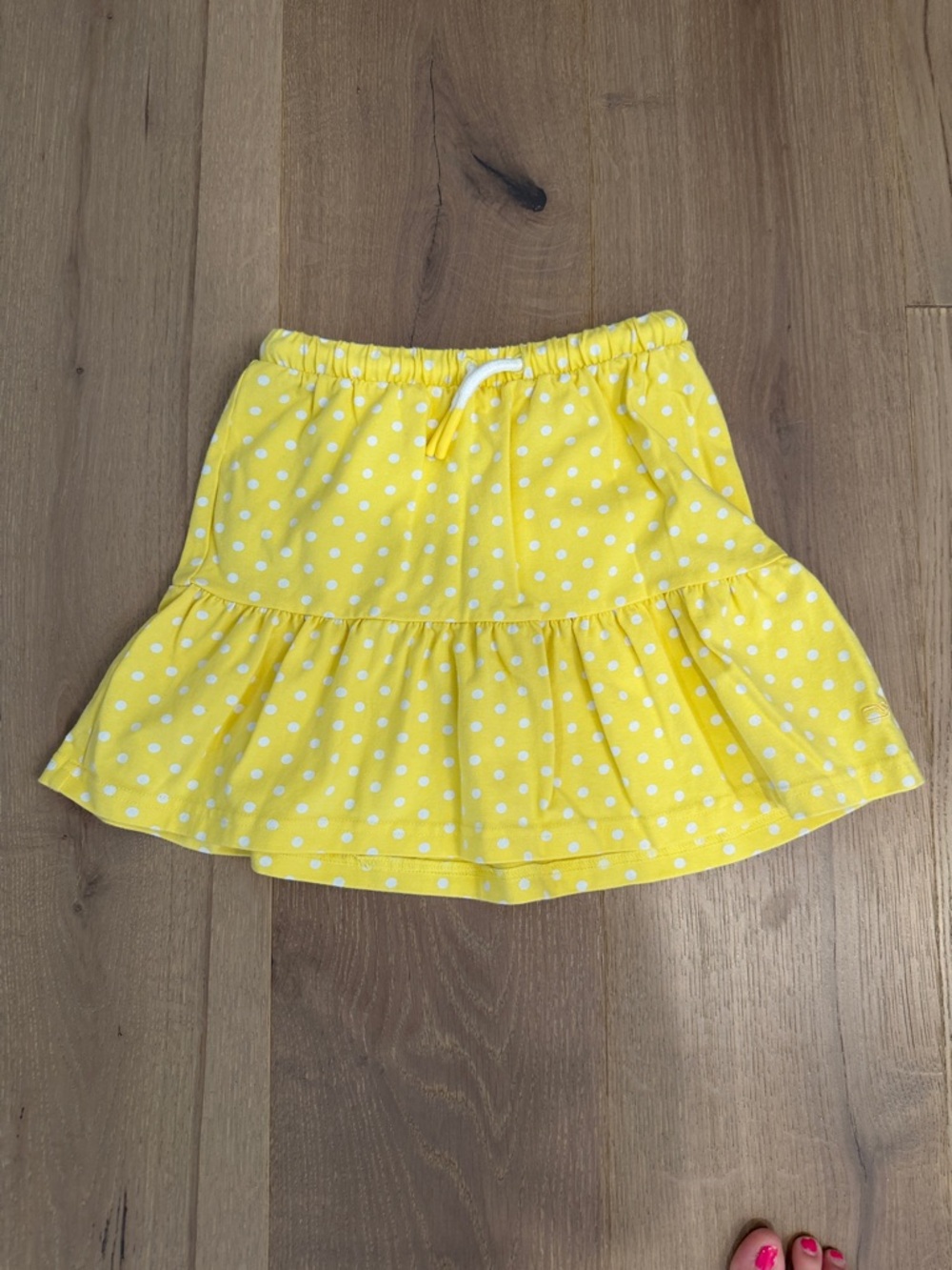 Vineyard Vines Yellow Polka Dot Ruffle Skort